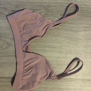 FITS EVERYBODY TRIANGLE BRALETTE | DUSK / XS